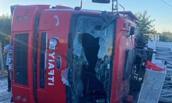 Malatya’da İtfaiye Aracı Devrildi: 3 İtfaiye Eri Yaralandı