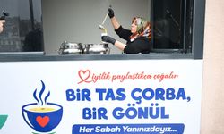 Hasta ve Hasta Yakınlarına Sıcak Çorba İkramı