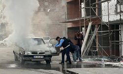 Battalgazi’de Araç Yangınına Zabıta Ekipleri Müdahale Etti