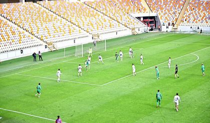 Yeşilyurtspor Evinde Berabere Kaldı / 1-1