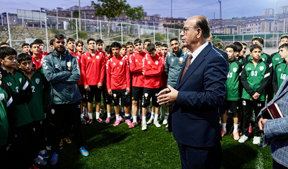 Başkan Geçit’ten Yeşilyurtspor Altyapısına Moral Ziyareti
