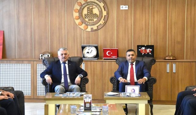 Vali Yazıcı, Malatya Ticaret ve Sanayi Odası’na ziyarette bulundu