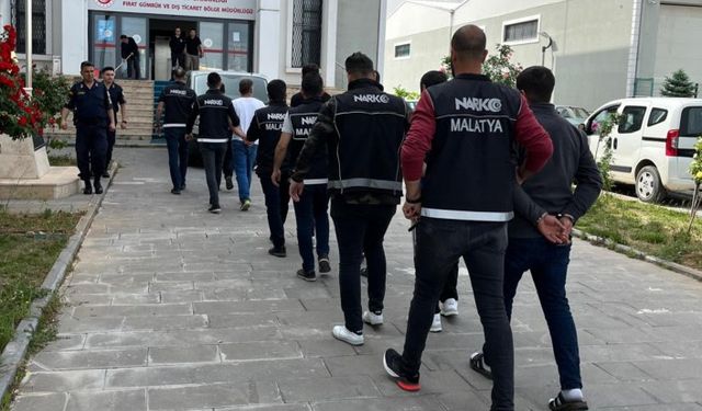 Malatya'da 17 Zehir Taciri Tutuklandı