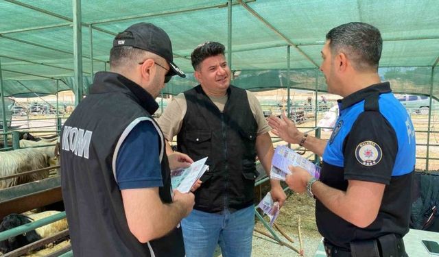 Polisten Kurban Satıcılarına Sahte Para Uyarısı