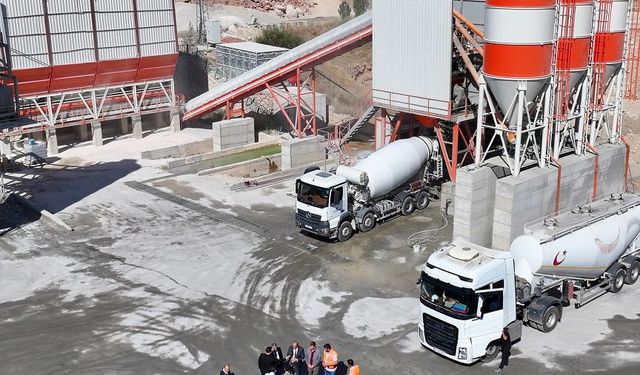 Başkan Geçit, ‘Beton Santrallerimiz Şehrimizin İnşasına Büyük Katkı Sunuyor’