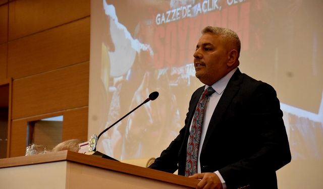 Sadıkoğlu: 'İsrail insanlık düşmanı yüzünü bir kez daha göstermiştir'