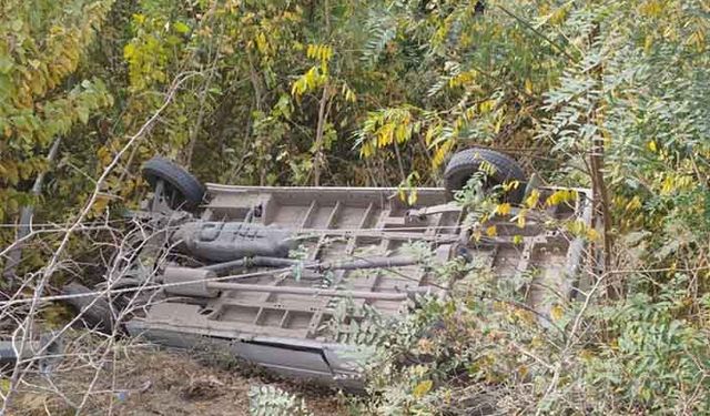 Malatya'da Kontrolden Çıkan Minibüs Devrildi