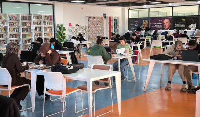 Çilesiz Kütüphanesi Gençlerin Yeni Adresi Oldu