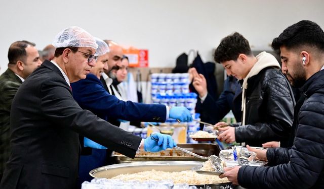 Yeşilyurt Belediyesi’nden Gönül Sofrası