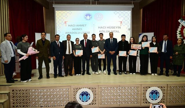 Battalgazi’de Liseler Arası Münazara Yarışması Tamamlandı