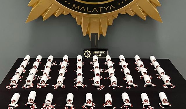 Maşti Otogarında Çok Sayıda Hap Ele Geçirildi