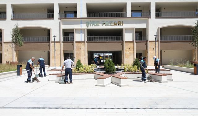 Battalgazi Belediyesi’nden Akpınar Çarşısı’nda Temizlik Çalışması