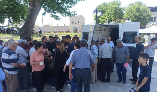 Battalgazi'de 4 Bin Kişiye Aşure Dağıtıldı