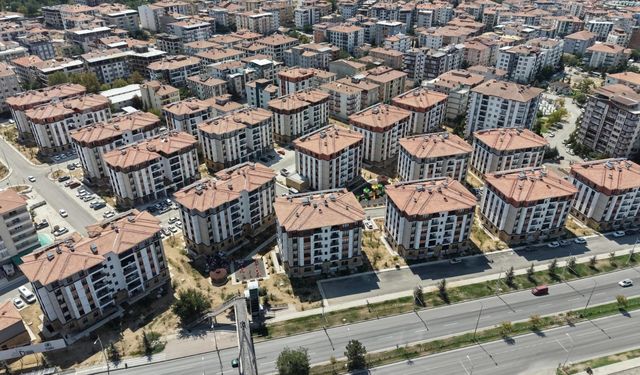Başkan Taşkın, Milletvekili Babacan İle Zafer Mahallesi’nde Vatandaşları Dinledi