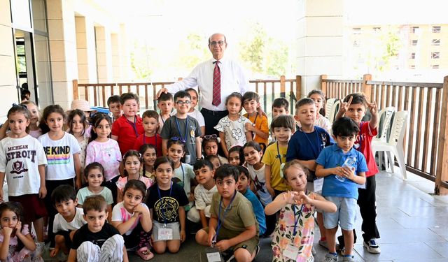 Başkan Geçit, Geleceğin Bilim Adamlarıyla Buluştu