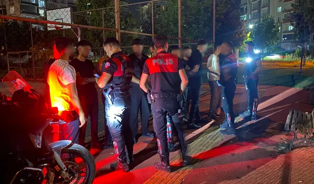 Malatya’da Asayiş Uygulamalarında 2 Ruhsatsız Tabanca Ele Geçirildi
