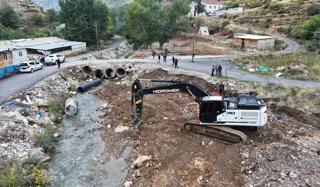 Kadiruşağı Mahallesinin 50 Yıllık Köprü Sorunu Çözülüyor