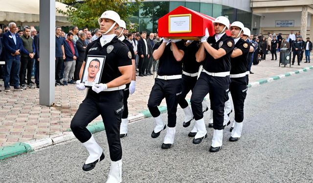 Albora Olan Teknede Hayatını Kaybeden Polis Memuru İçin Malatya'da Tören