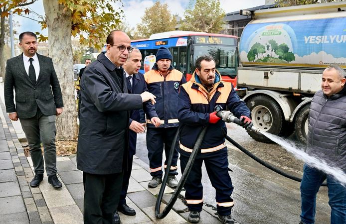 Yeşilyurt'un Her Köşesinde Hizmet Seferberliği