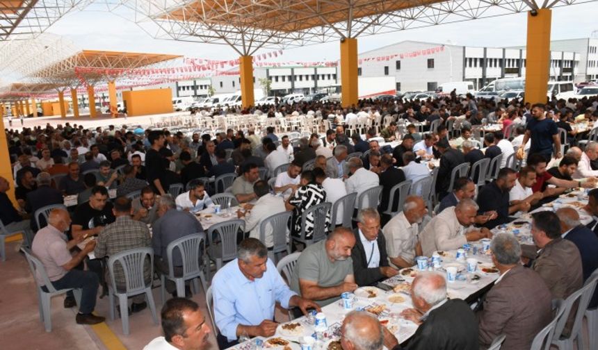 Recep Tayyip Erdoğan Dünya Kayısı Ticaret Merkezi’ Yeni Sezona Hazırlık Yapıyor