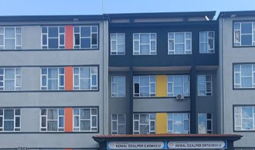 Okulda Kalp Krizi Geçiren Sude,  Hayatını Kaybetti