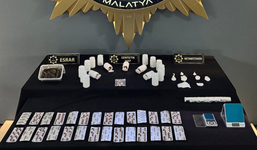 13 Zehir Taciri Tutuklandı