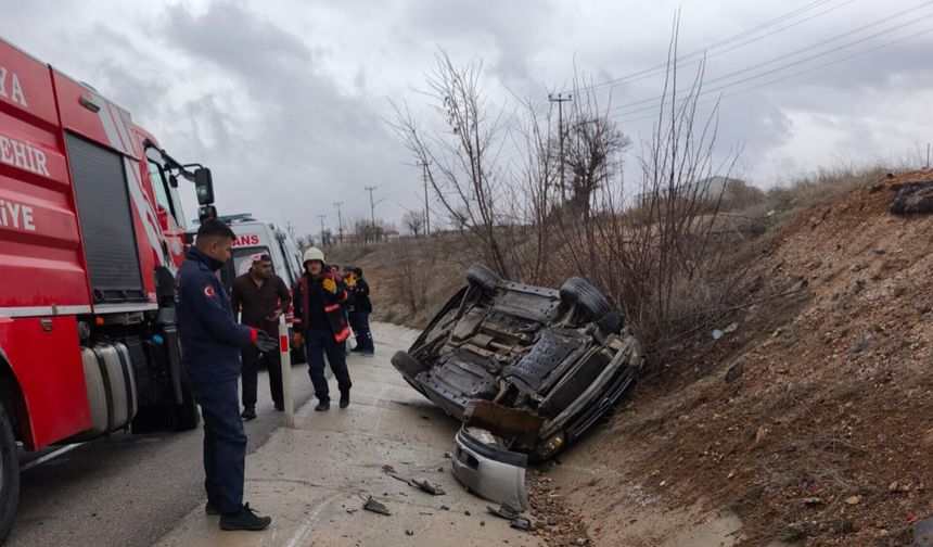 Otomobil Takla Attı; 6 yaralı