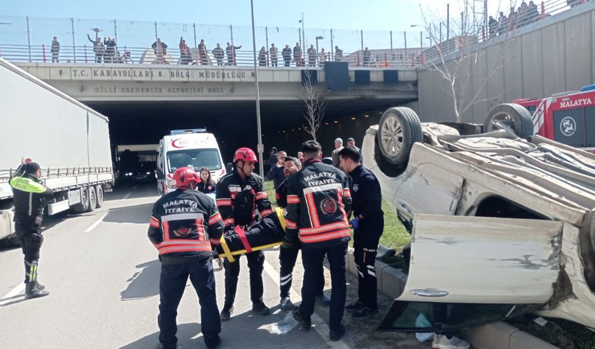 Otomobil Takla Attı: 1 yaralı