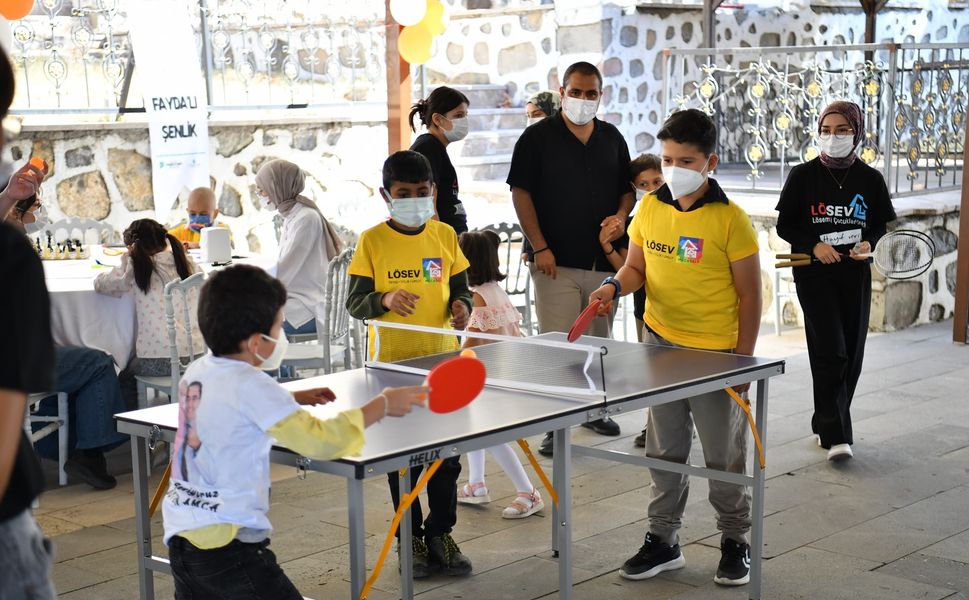 Yeşilyurt’ta Lösemili Çocuklar İçin ‘En Faydalı Şenlik’ Düzenlendi