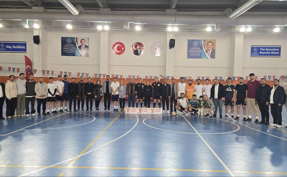 29 Ekim Cumhuriyet Kupası Futsal Turnuvası Finali Tamamlandı