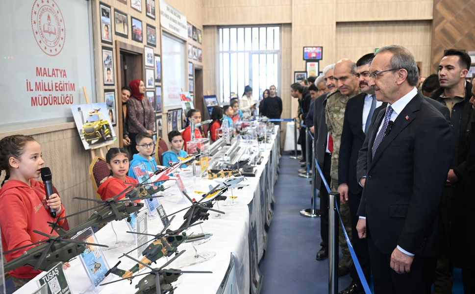 Milli Teknoloji Hamlesi” Sergisine Yoğun İlgi
