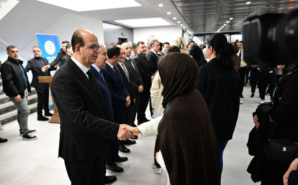 Başkan Geçit, Belediye Personelleriyle Bayramlaştı