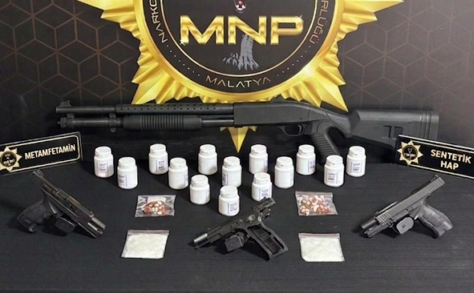 2 Zehir Taciri Tutuklandı