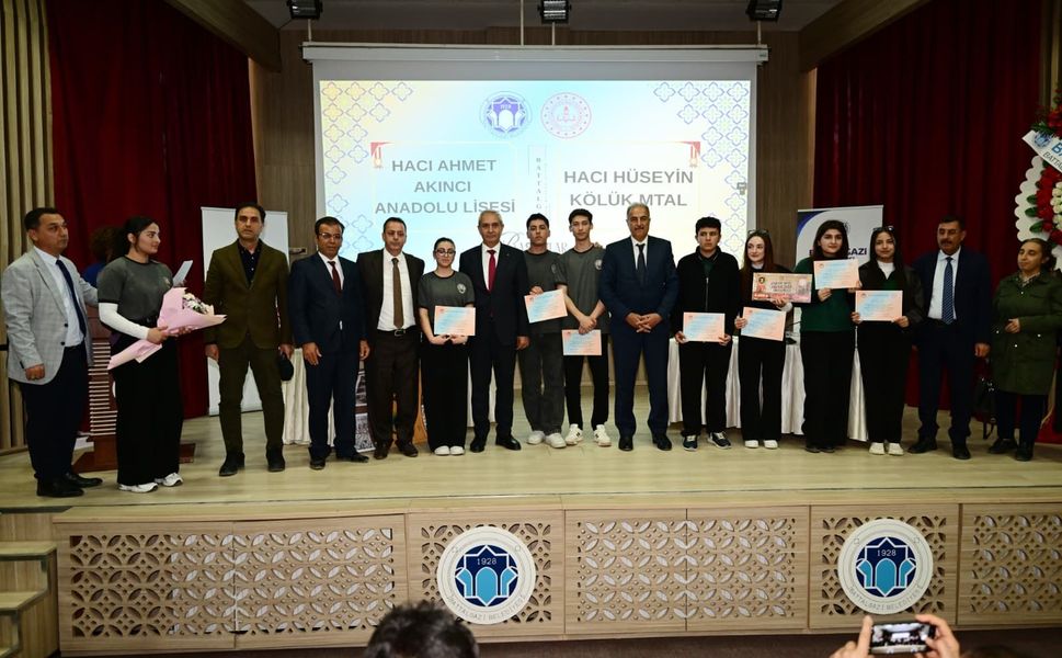 Battalgazi’de Liseler Arası Münazara Yarışması Tamamlandı