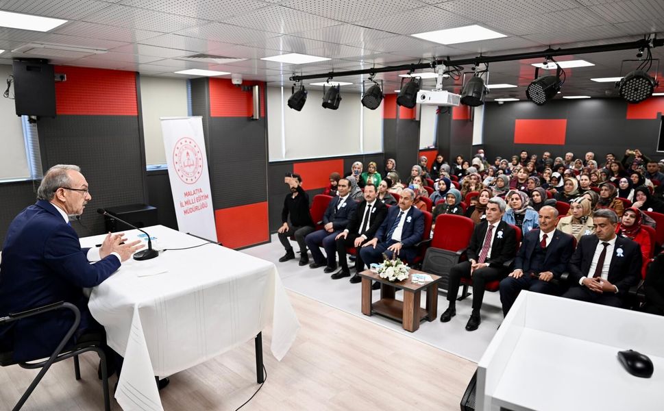 En İyi Narkotik Polisi: Anne” Eğitim Programı Gerçekleştirildi