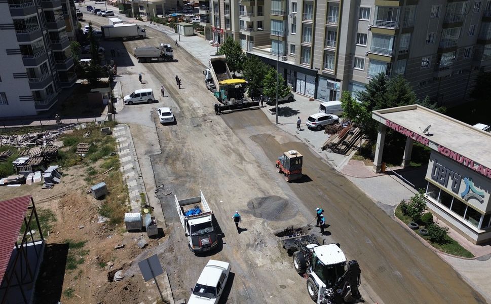 Battalgazi'de Asfalt Çalışmaları Sürüyor