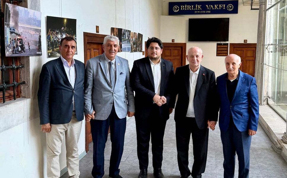 Birlik Vakfı Malatya Şubesinde Bayrak Değişimi
