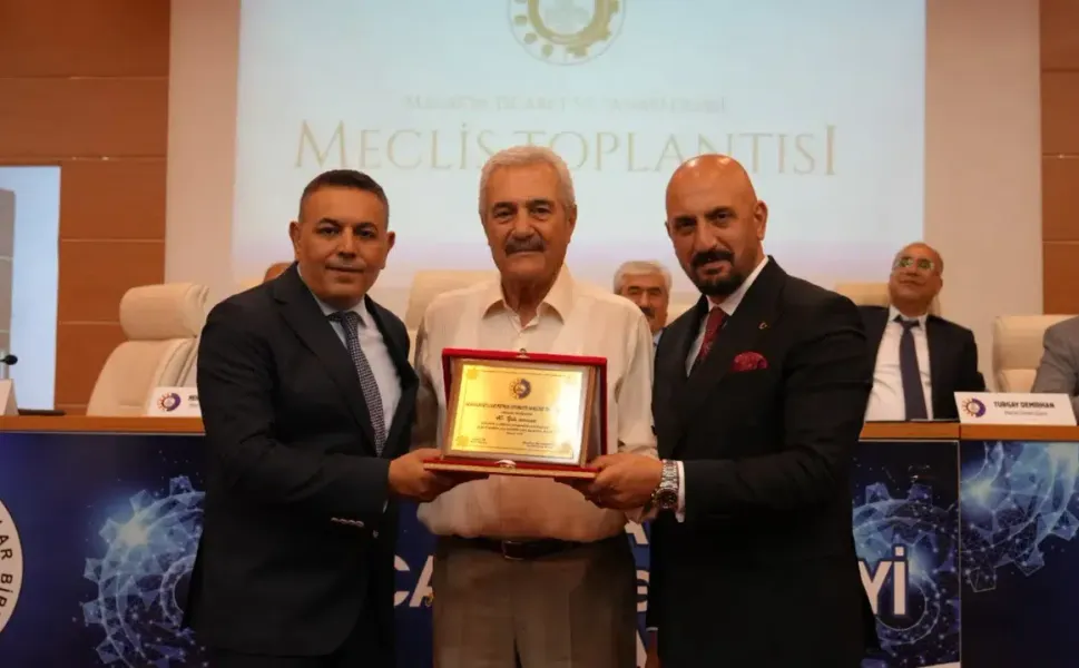 TSO'nun Üyelerine Vefa Plaketi Takdimi Devam Ediyor