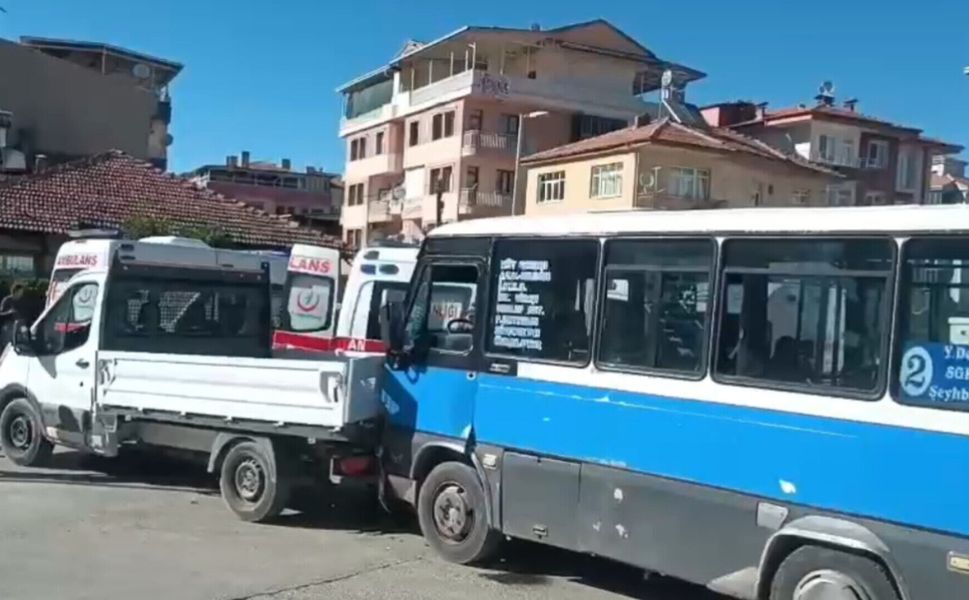 Zincirleme Kaza; 10 yaralı