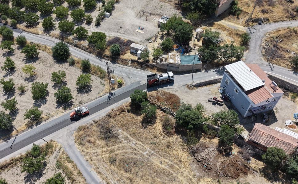 Battalgazi’de Yol Çalışmaları İlçe Genelinde Sürüyor