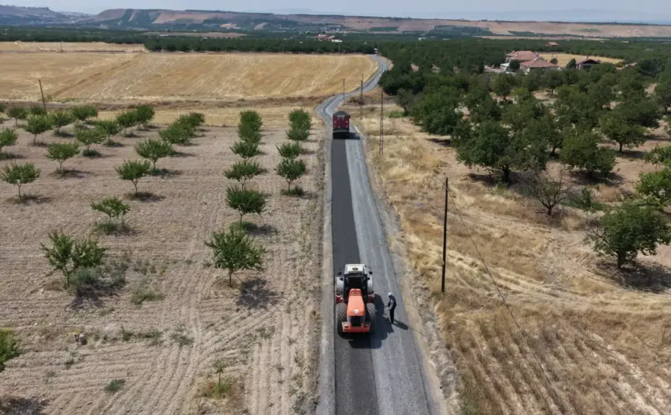 Battalgazi’de Yol Seferberliği! İki Mahallede Asfalt Çalışması Başladı