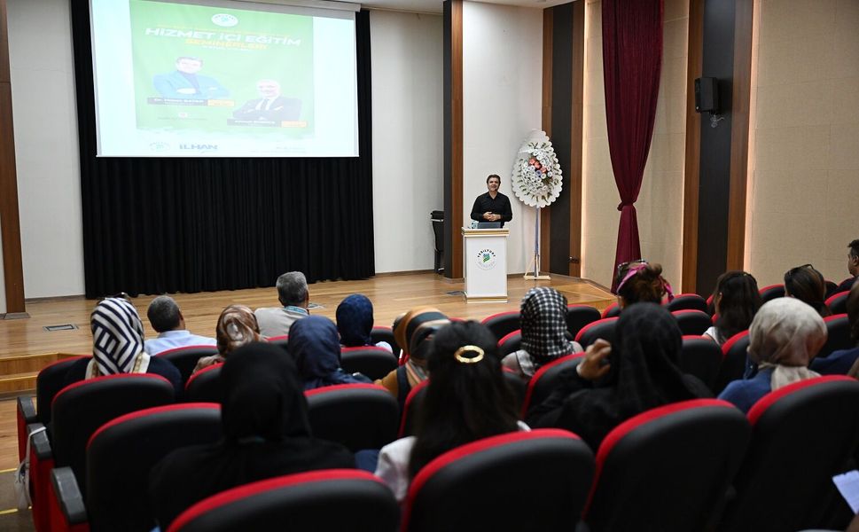 Yeşilyurt Belediyesi’nden Eğitimcilere Yeni Dönem Öncesi Hizmet İçi Eğitim