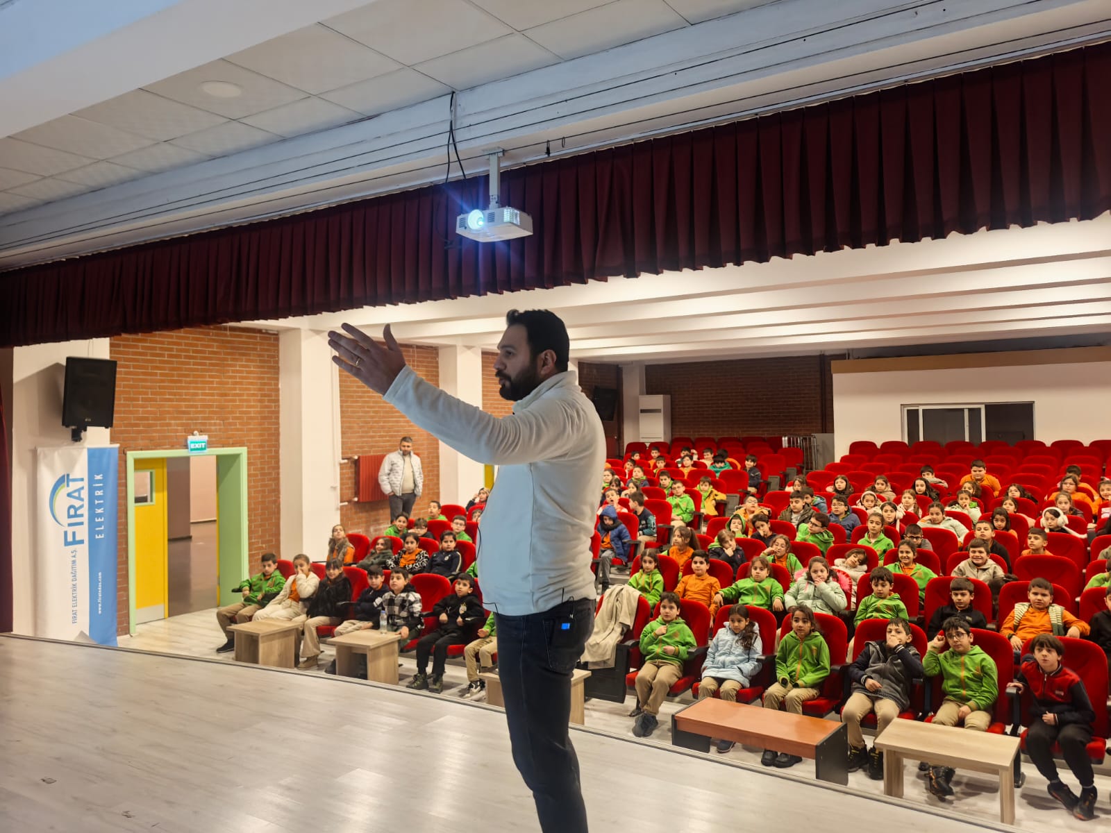 Fırat EDAŞ Okullarda Enerji Bilincini Güçlendiriyor