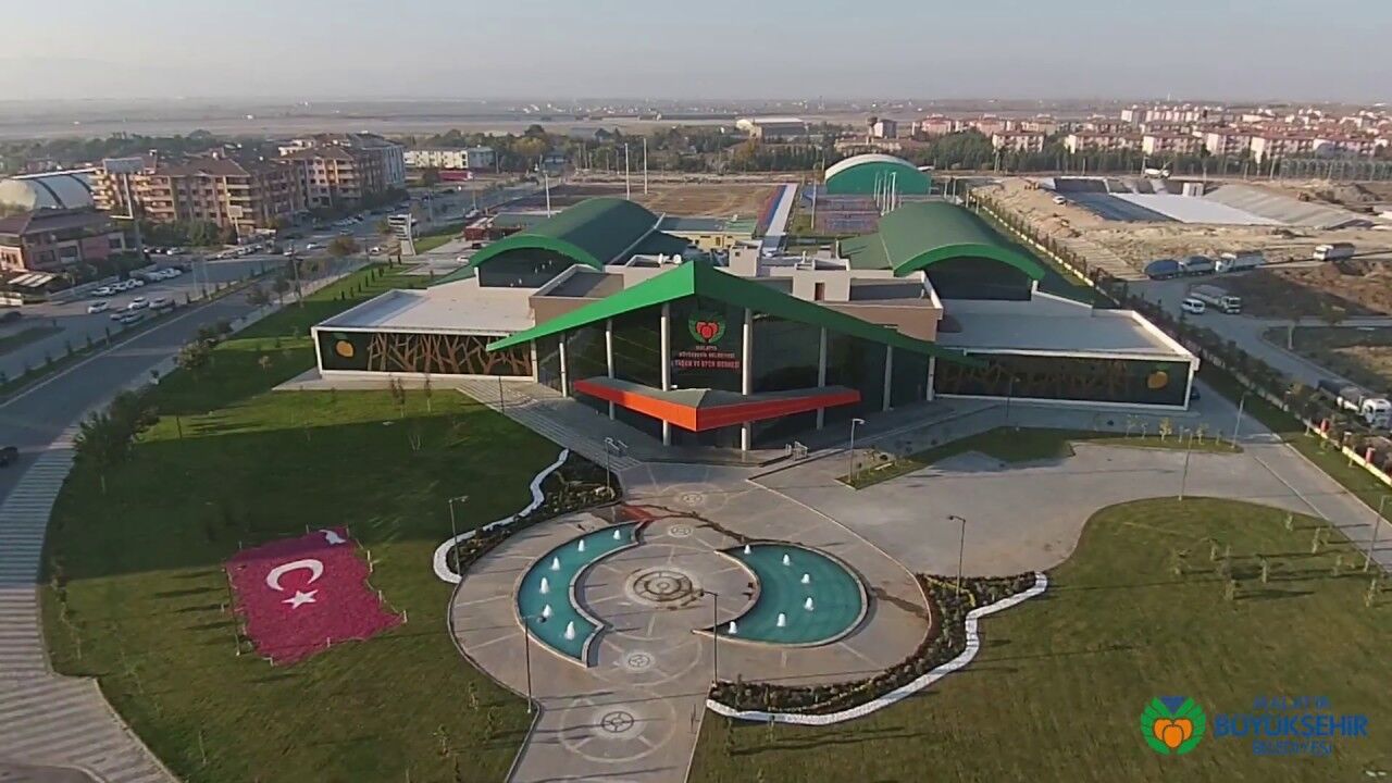 Havuzda Fenalaşan Kadın Hayatını Kaybetti