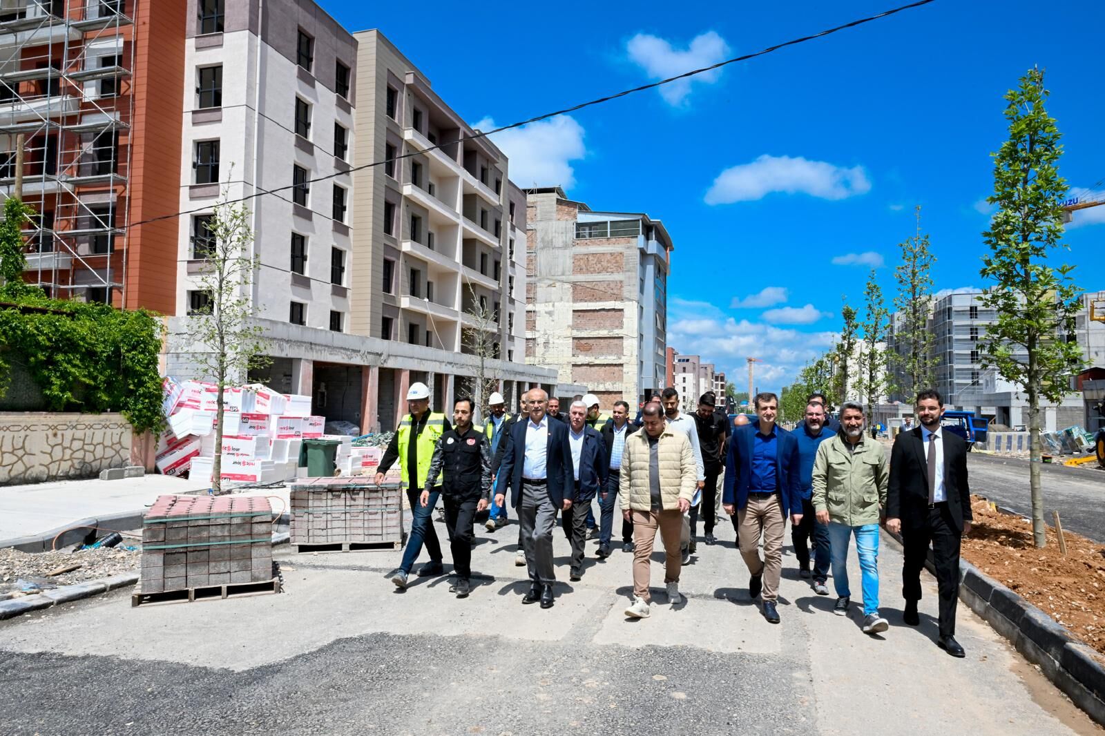 Fuzuli Caddesi Trafiğe Açılıyor
