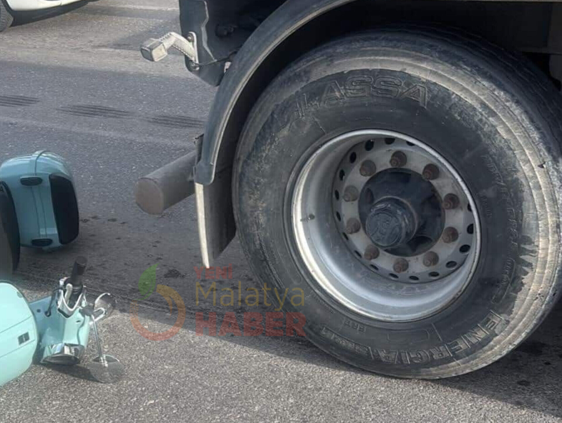 Motosiklet Sürücüsü Hayatını Kaybetti