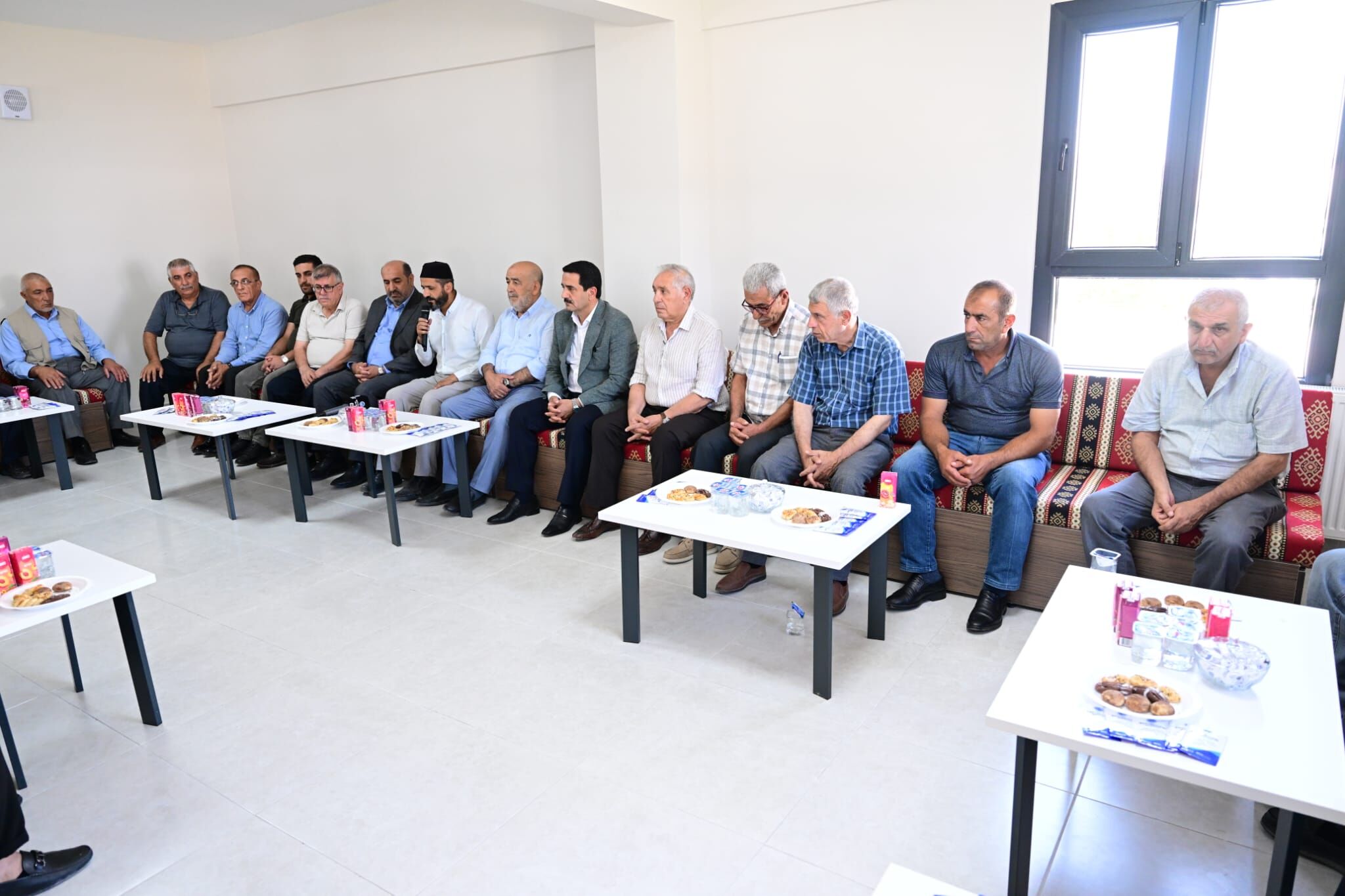 Başkan Taşkın, Selçuklu Taziye Evinde Mahalle Sakinleriyle Bir Araya Geldi