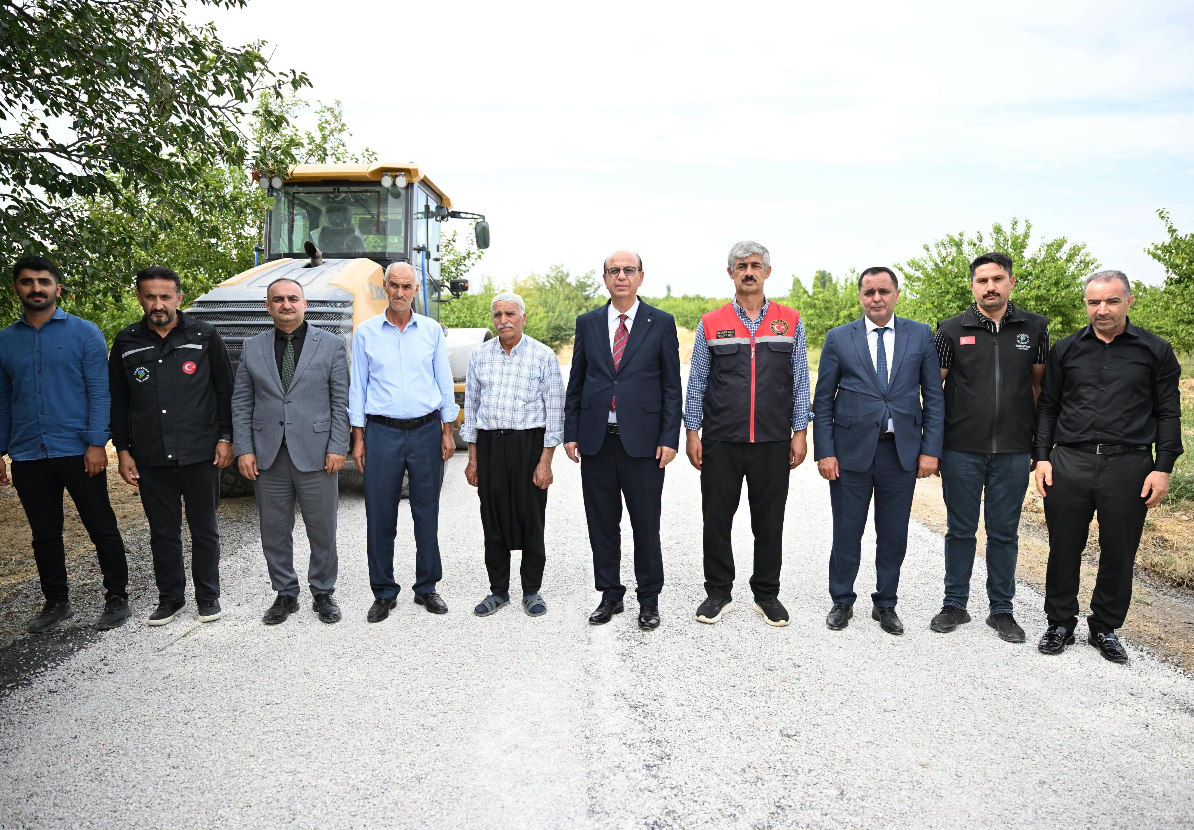 Yeşilyurt'un Her Alanında Çalışmalar Sürüyor