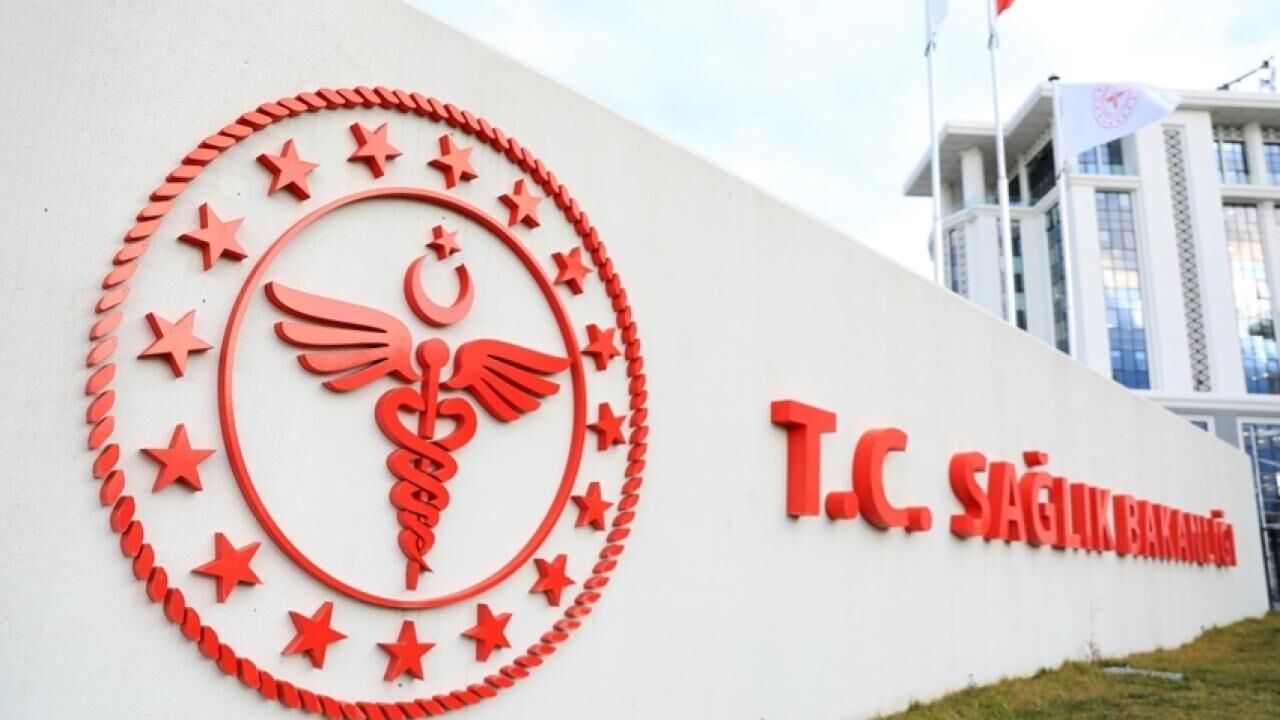 Sağlık Bakanlığı 26 bin 673 sözleşmeli sağlık personeli alıyor