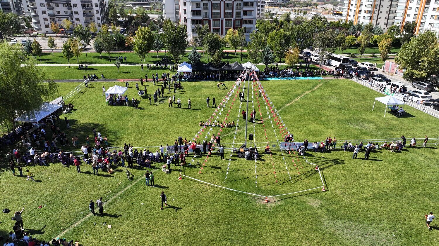 21. Uluslararası Turgut Özal Karakucak Güreşleri İçin Geri Sayım Başladı